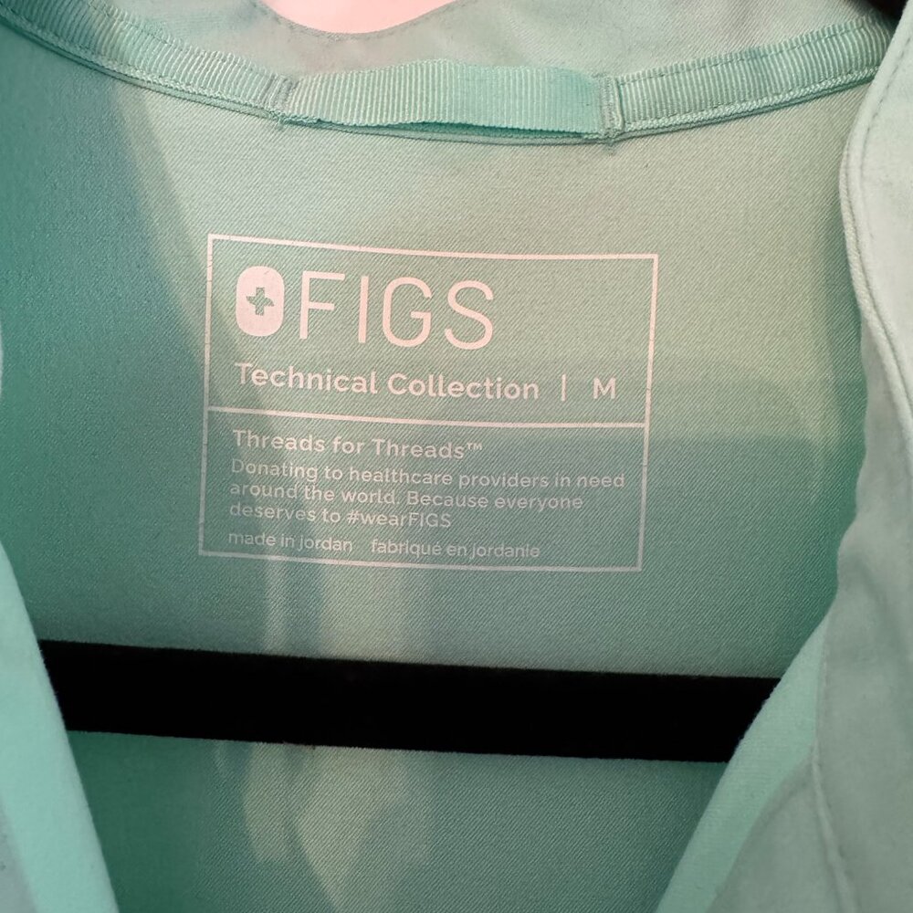 Figs Mint Green Rafaela - Picture 2 of 2